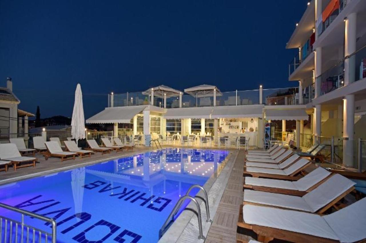 Palapart Gikas Suites And Studios Gouvia Dış mekan fotoğraf