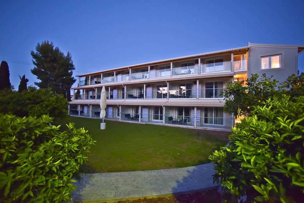 Palapart Gikas Suites And Studios Gouvia Dış mekan fotoğraf