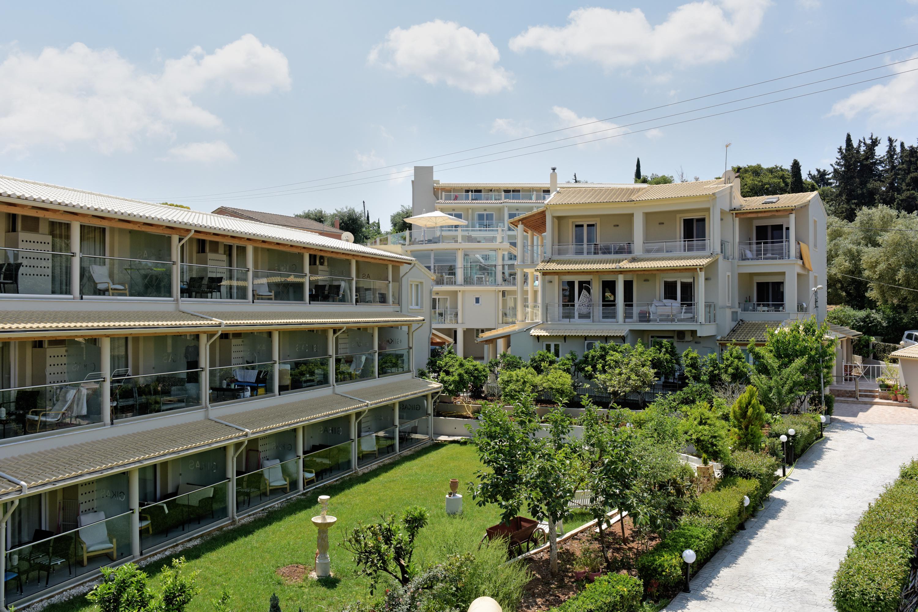 Palapart Gikas Suites And Studios Gouvia Dış mekan fotoğraf
